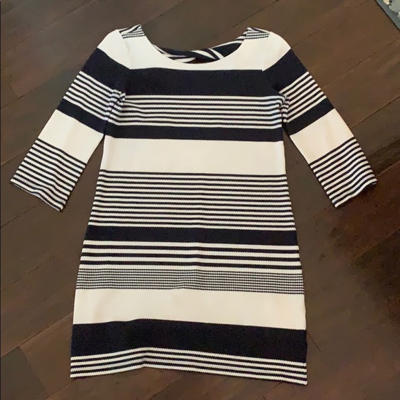 Lilly Pulitzer Dresses & Skirts - Lilly Pulitzer dress